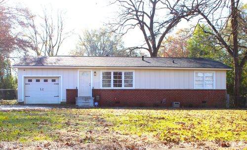 107 Tate St, Senatobia, MS, 38668-2725 | Card Image