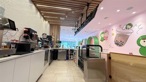 74 Hillside Avenue, North Hempstead, NY, 11596 | Card Image