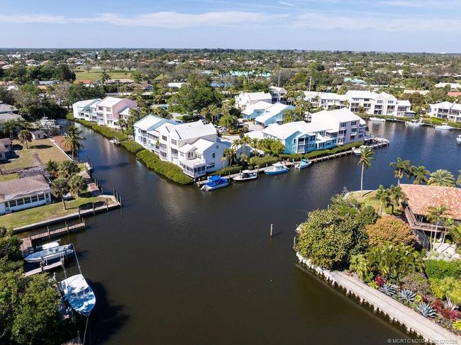 APT-16 - 3901 Saint Lucie Blvd, Condo with 2 bedrooms, 3 bathrooms and 1 parking in Stuart FL | Image 31