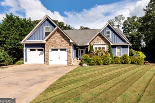 166 Towerview Cir, Mount Airy, GA, 30563-3803 | Card Image