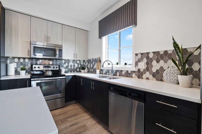 1318 - 215 Legacy Blvd Se, Condo with 2 bedrooms, 2 bathrooms and 1 parking in Calgary AB | Image 13