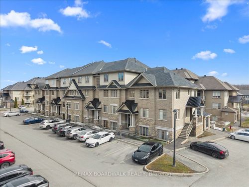 28-1015 Beryl Private, Blossom Park - Airport and Area, ON, K1V2M4 | Card Image