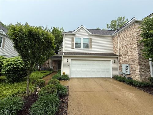 apt-d-5616 S Greenway Ct, Highland Heights, OH, 44143-1987 | Card Image