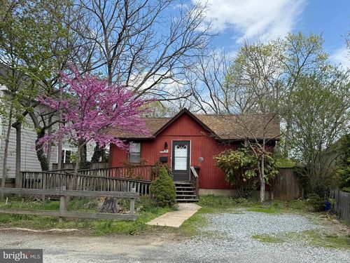 619 Cannon St, CHESTERTOWN, MD, 21620-1103 | Card Image