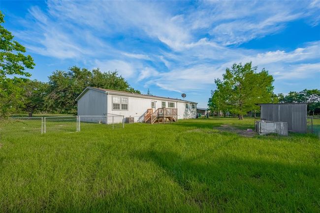 5526 Highway 90, House other with 4 bedrooms, 2 bathrooms and null parking in Madisonville TX | Image 35
