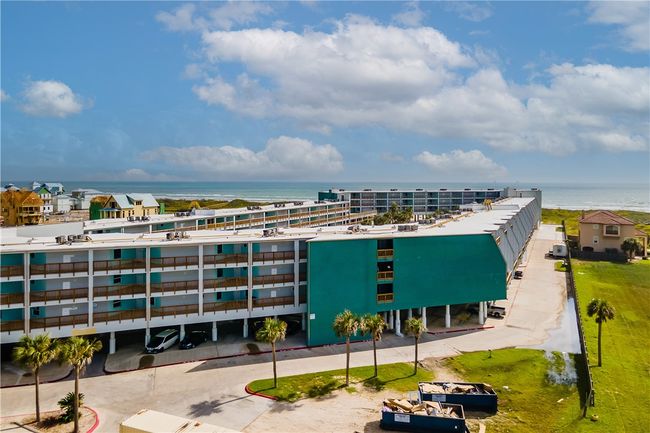 APT-332 - 5973 State Highway 361, Condo with 2 bedrooms, 2 bathrooms and null parking in Port Aransas TX | Image 32