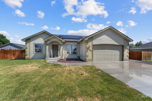 760 Sw Josephine St, Mountain Home, ID, 83647-6460 | Card Image