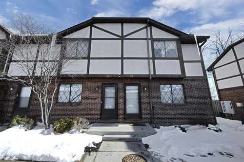 3113 Highcliff Court, Columbus, OH, 43231 | Card Image