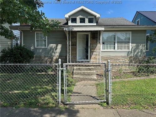 161 2nd Ave, South Charleston, WV, 25303-1419 | Card Image