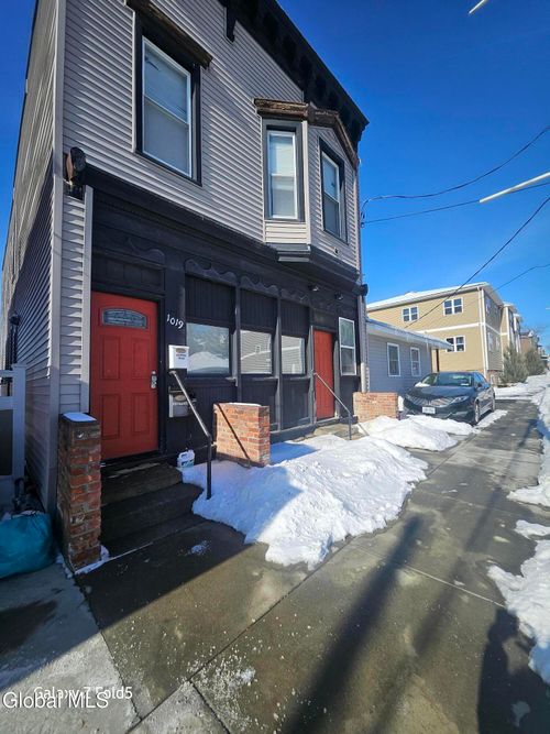 4-1019 Broadway, Rensselaer, NY, 12144-1917 | Card Image