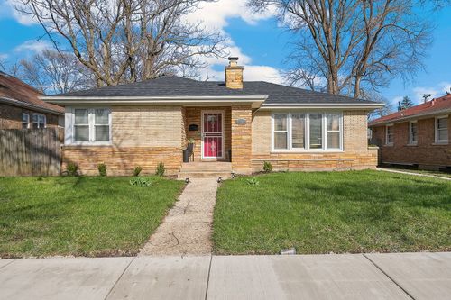 15811 Marshfield Ave, Harvey, IL, 60426-4217 | Card Image