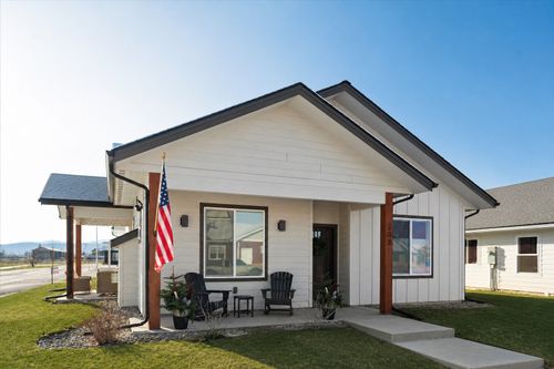 702 August Way, Kalispell, MT, 59901-1043 | Card Image