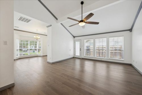 4506 Glomar Ave, Austin, TX, 78721-1324 | Card Image