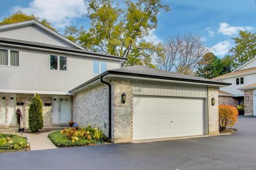 834 Poplar Ln, Deerfield, IL, 60015-4200 | Card Image