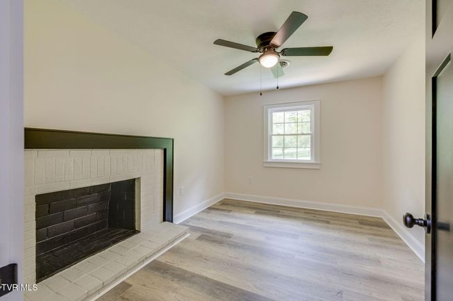 5805 Cochise Trl, House other with 3 bedrooms, 3 bathrooms and null parking in Kingsport TN | Image 28