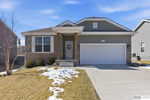 7814 S 184th Ter, Omaha, NE, 68136-6467 | Card Image