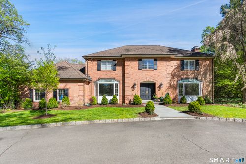 223 Jonathan Dr, Stamford, CT, 06903-1510 | Card Image