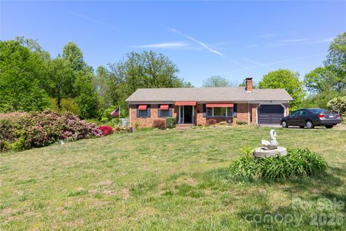 475 Hendren Rd, Moravian Falls, NC, 28654-9135 | Card Image