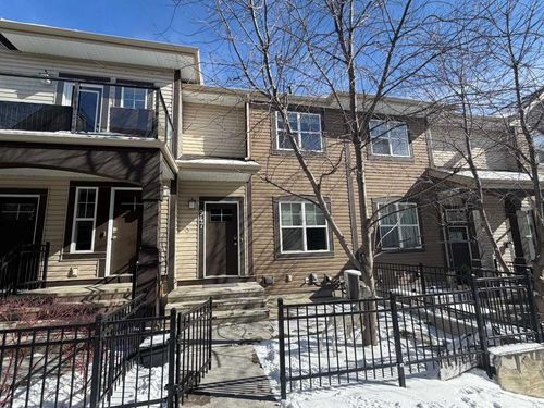947 Mckenzie Towne Manor Se, Calgary, AB, T2Z1E1 | Card Image