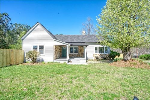 3955 Zoar Church Rd, Snellville, GA, 30039-6140 | Card Image