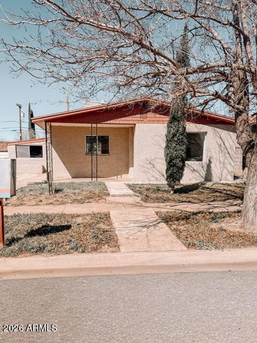 916 E 4th Street, Douglas, AZ, 85607 | Card Image