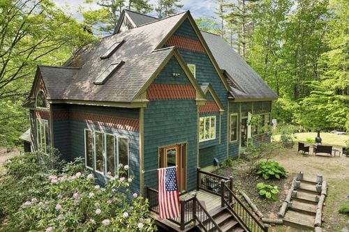 11 Bonney Shores Rd, Meredith, NH, 03253-6201 | Card Image