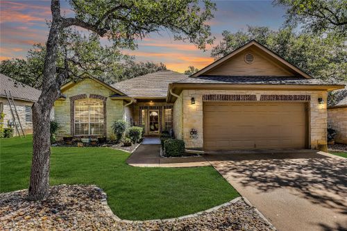 118 Sabine Dr, Georgetown, TX, 78628-2654 | Card Image