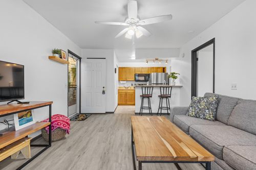 g106-68-3831 Lua Kula St, WAIKOLOA, HI, 96738-6728 | Card Image