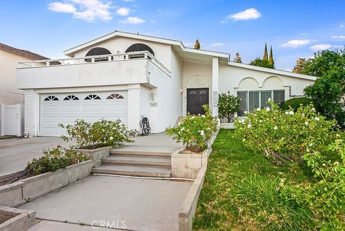 20659 Tuba St, Chatsworth, CA, 91311-3235 | Card Image