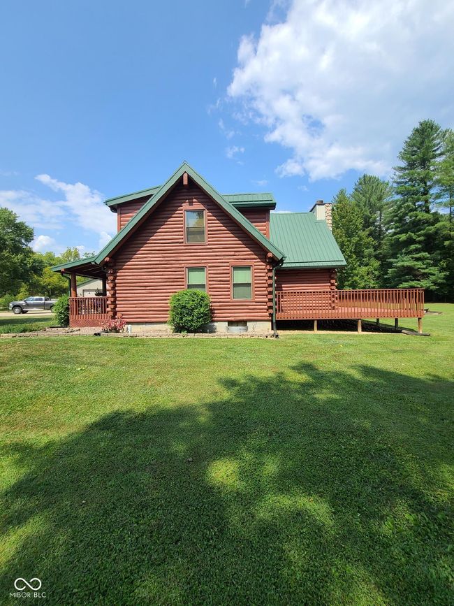 9695 Houston Rd, House other with 3 bedrooms, 3 bathrooms and null parking in Freetown IN | Image 4
