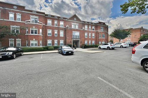 277-3615 38th St Nw, WASHINGTON, DC, 20016-2938 | Card Image