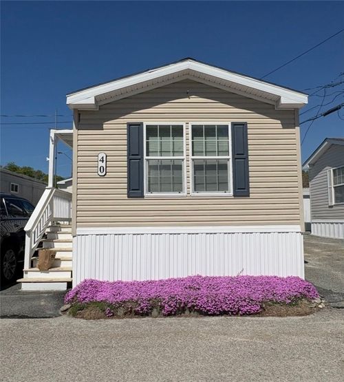 27 Woodward Rd, Lincoln, RI, 02865-4933 | Card Image