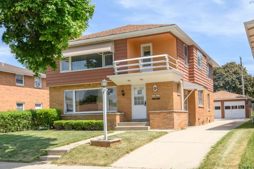 4248 N 90th Ct, Milwaukee, WI, 53222-1604 | Card Image