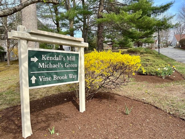 8 - 8 Kendalls Ml, Condo with 2 bedrooms, 2 bathrooms and 1 parking in Woburn MA | Image 27
