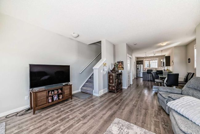 247 Redstone Boulevard Ne, Home with 3 bedrooms, 2 bathrooms and 3 parking in Calgary AB | Image 13