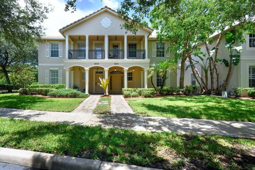 8071 Murano Cir, Palm Beach Gardens, FL, 33418-8175 | Card Image