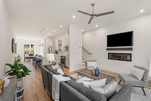 unit-405-1237 Memorial Dr Se, Atlanta, GA, 30316-1679 | Card Image