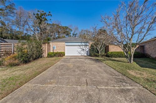 15 Stonebridge Ct, Mobile, AL, 36608-6222 | Card Image