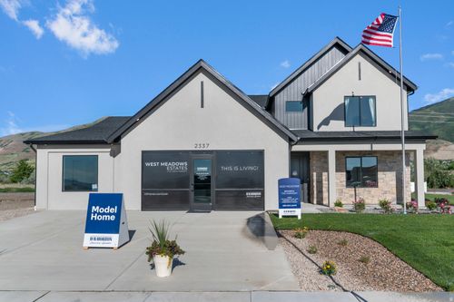 52-1355 N 1275 E, Logan, UT, 84341-3246 | Card Image