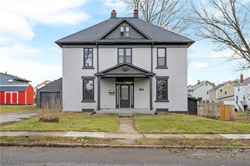 510 E Broad St, Louisville, OH, 44641-1708 | Card Image