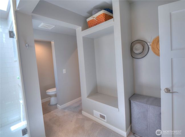 23206 Se 448 Th St, Home with 3 bedrooms, 3 bathrooms and 8 parking in Enumclaw WA | Image 13