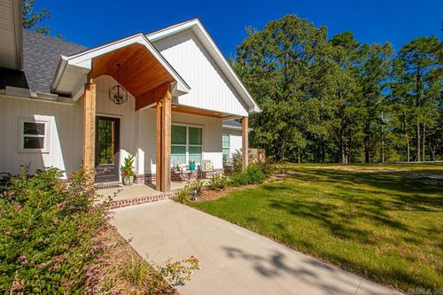 5947 Beth Ln Lane, Benton, AR, 72019 | Card Image