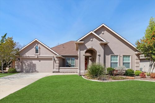 9708 Grandview Dr, Denton, TX, 76207-6636 | Card Image