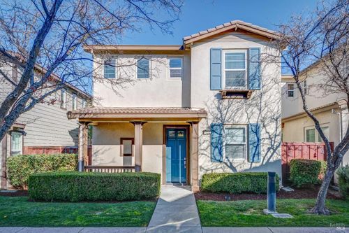 1652 Glenmore Dr, Fairfield, CA, 94533-5169 | Card Image