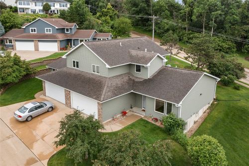 a-664 J Ave Ne, Cedar Rapids, IA, 52402-4795 | Card Image