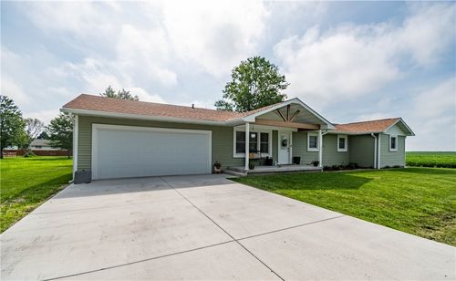 410 Territim Dr, Blue Mound, IL, 62513-9574 | Card Image