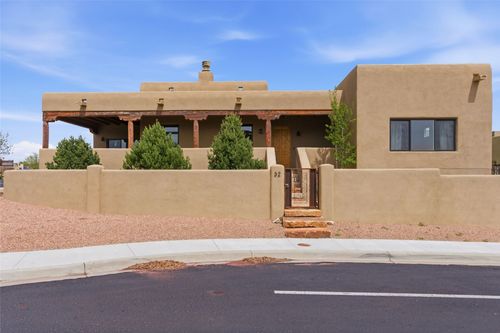 32 Calle Lemita, Santa Fe, NM, 87507-8613 | Card Image