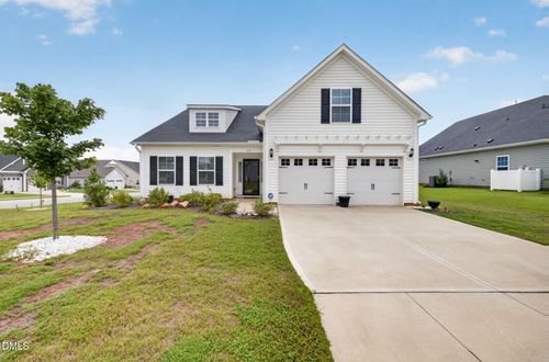 44 Heartleaf Sq, Youngsville, NC, 27596-5402 | Card Image