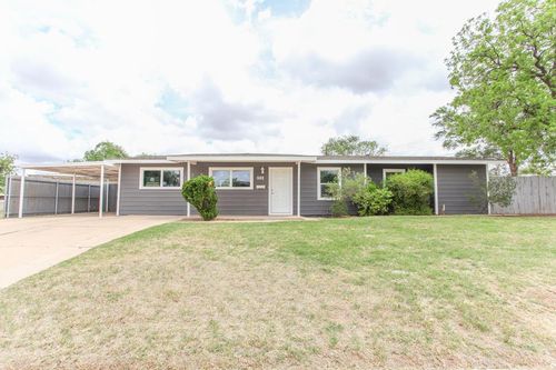 501 Circle Dr, Big Spring, TX, 79720-3607 | Card Image