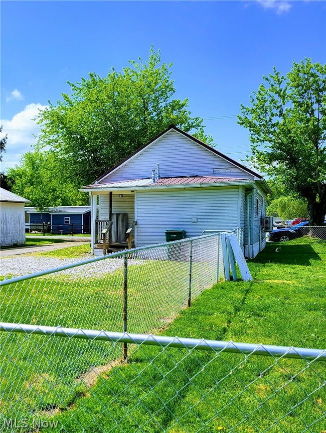 215 Summers Street, Sold in Elizabeth Zoocasa